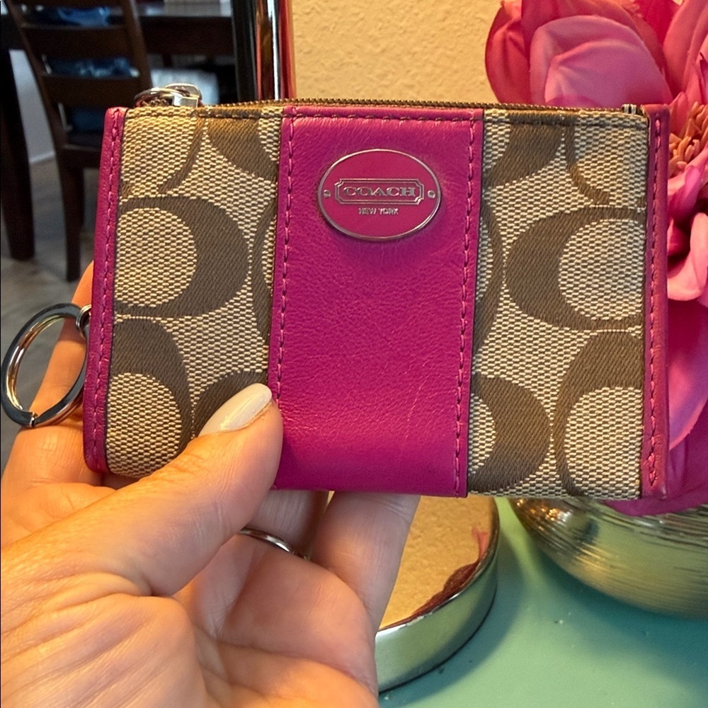 Coach Fuchsia Brown Signature Key coin purse keychain pink wallet card slot - Picture 8 of 8